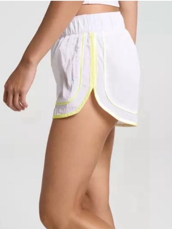 Free People Pants - 9164. Free People Varsity Blues Shorts